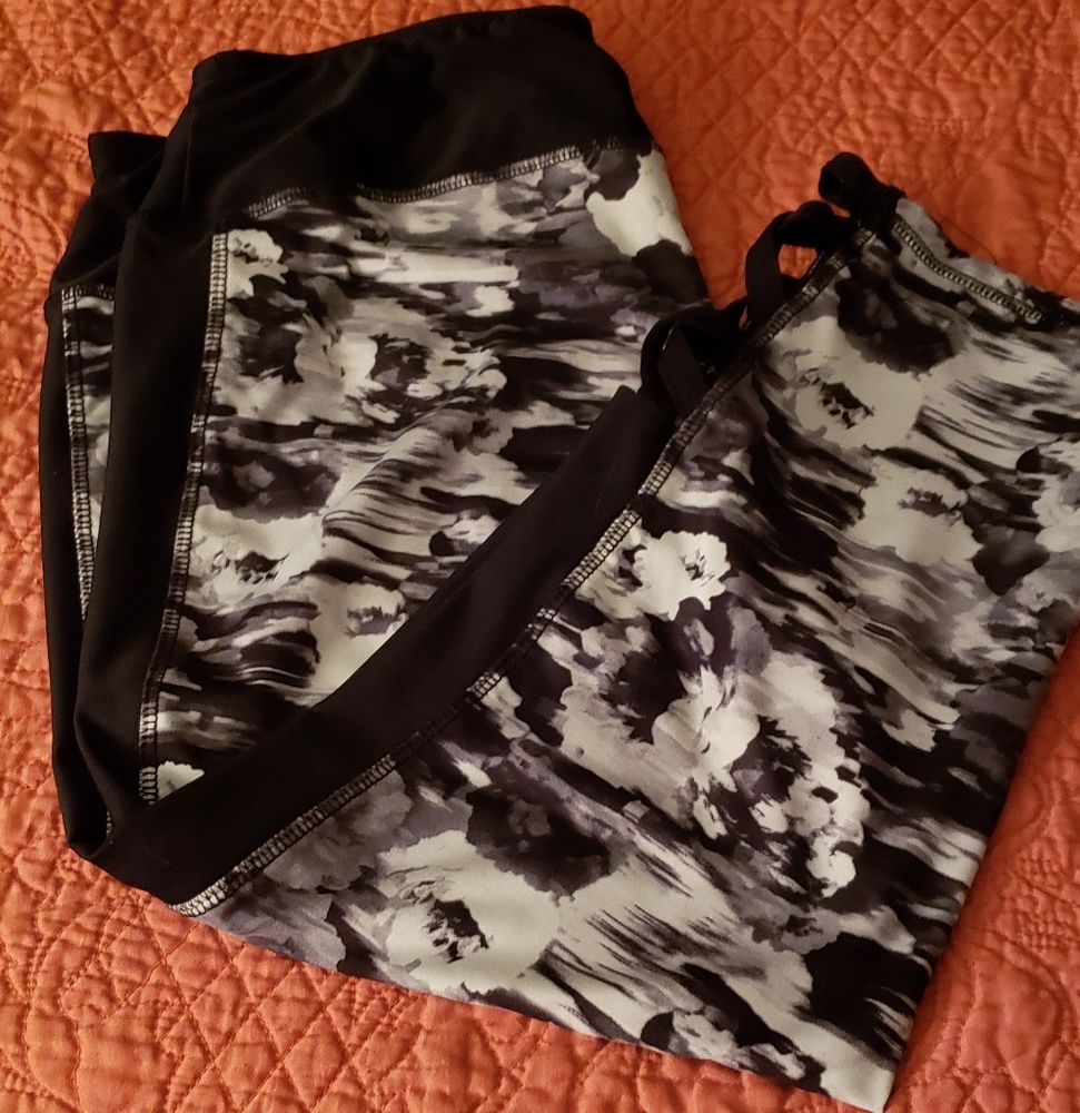 Plus size Capri workout wear